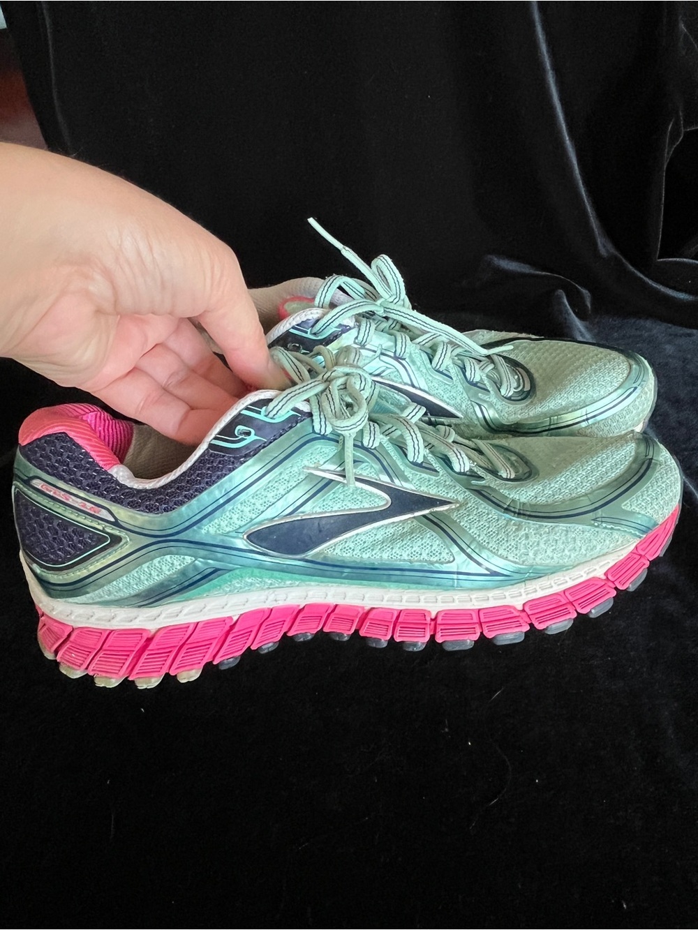 Brooks Adrenaline GTS 16 Running Shoes Mint Green Blue Navy White Pink Sz 9.5